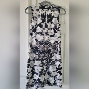 Worn once, Leggiadro Dress, Black, Grey and White Floral Sleeveless, Size 2